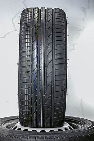Bridgestone Potenza S001 